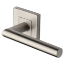 3890 - Alexis Door Lever