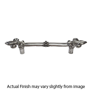 598 - Charlemagne - Fleur De Lys 3" cc Pull